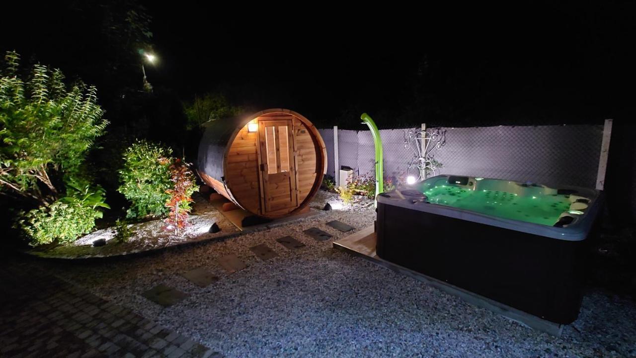 Le Manoir De Louviers Apartment Ngoại thất bức ảnh